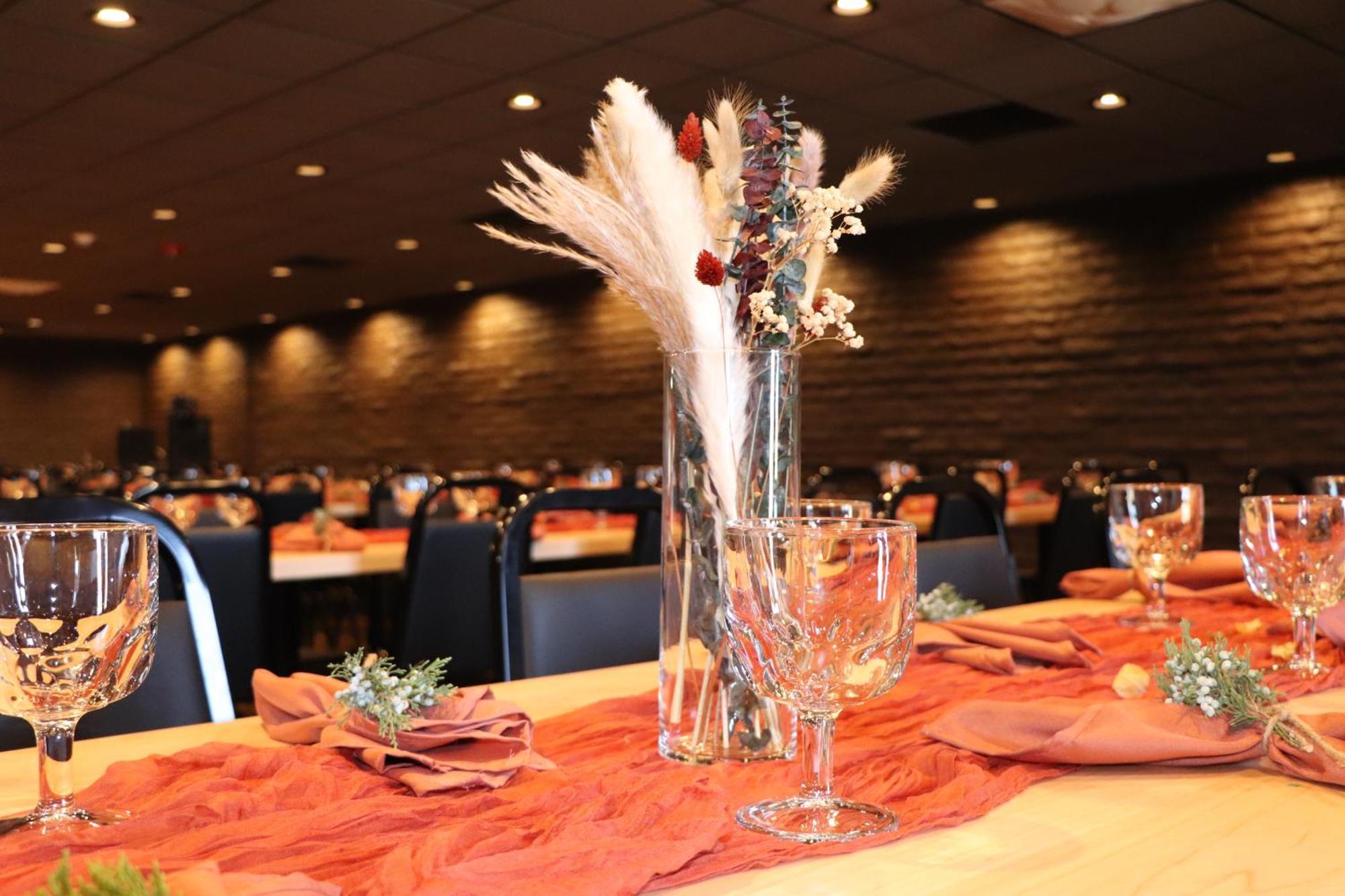 Hotel Historic Cow Palace 3*